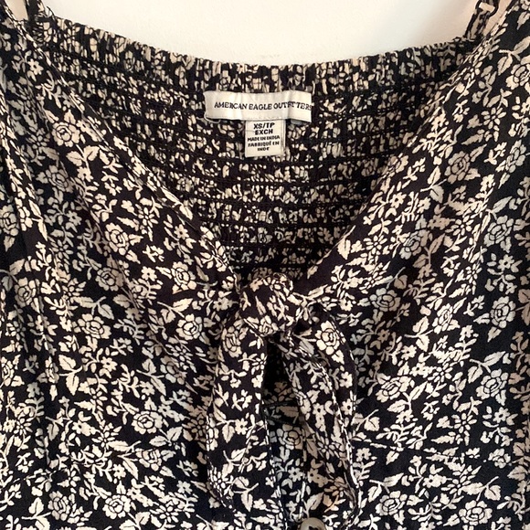 American Eagle Floral Tie Dress - Picture 4 of 4